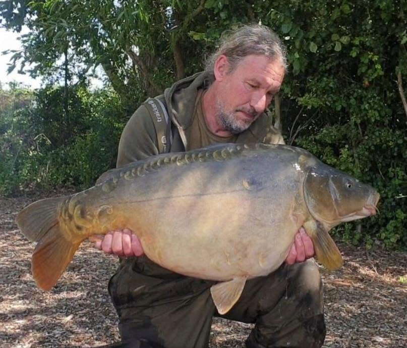 Exclusive carp fishing — Farm Lakes